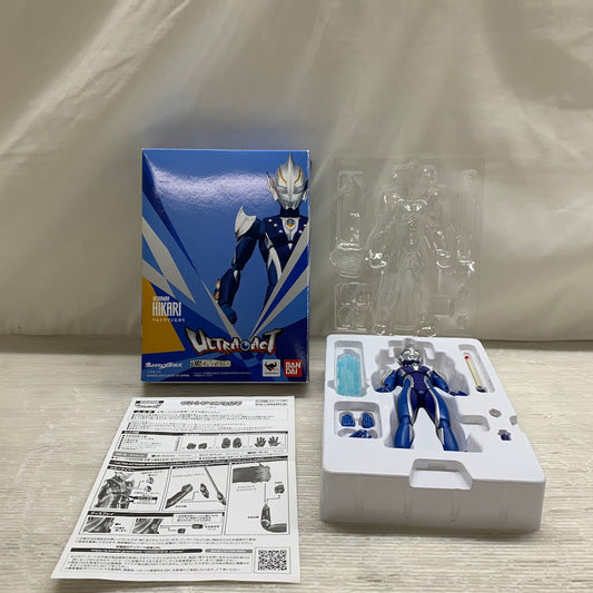 【現状渡し品】 ULTRA-ACT ウルトラマンヒカリ 044-261021-MS-06-min 万代Net店
