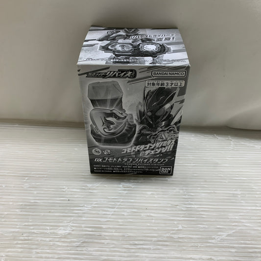 【中古美品】 /仮面ライダーリバイス DXコモドドラゴンバイスタンプ 042-261021-MS-07-min 万代Net店