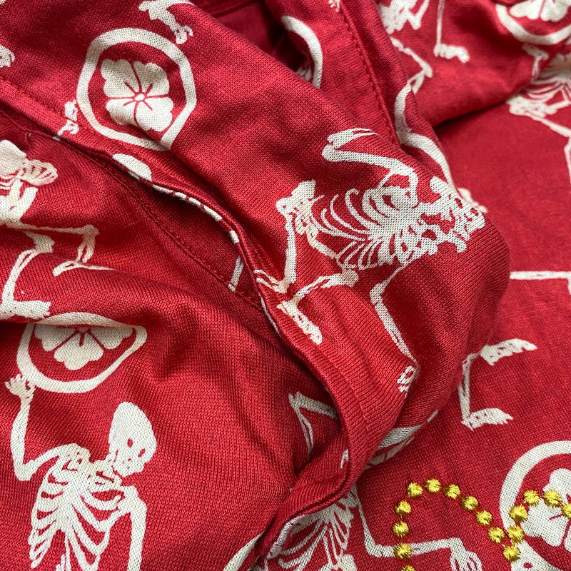 【中古品】【メンズ】 EVISU エヴィス スカル×家紋 総柄 SS POLO SHIRT ショートスリーブ ポロ シャツ トップス 145-260716-kh-10-izu サイズ：3 カラー：レッド×ベージュ系 万代Net店