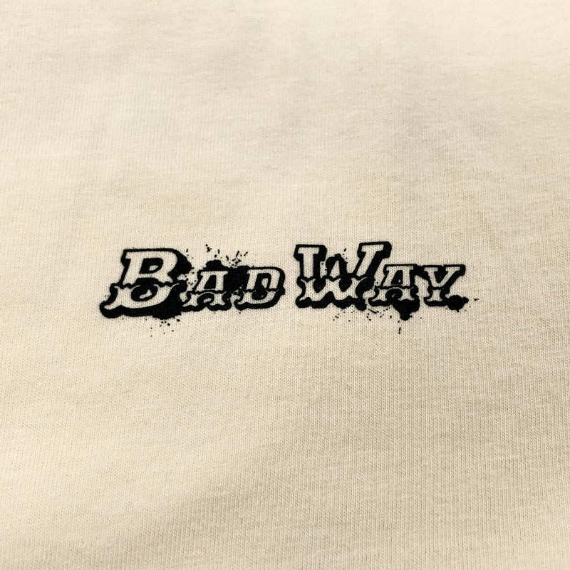 【中古美品】【メンズ/レディース】 BADWAY バッドウェイ Paint logo linger TEE プリント ロゴ リンガー Tシャツ バックプリント 半袖 トップス ストリート系 142-240517-rs-01-fur サイズ：L カラー：オフホワイト/ブラック 万代Net店