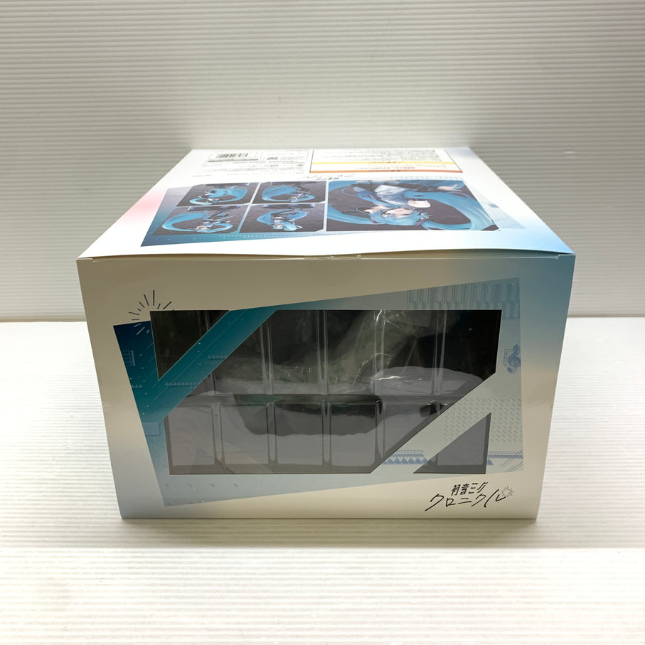 【現状渡し品】 初音ミク・クロニクル 1/7スケールフィギュア F：NEX限定 デザインココ ひのきや 箱あり 053-260828-YT-05-min 万代Net店