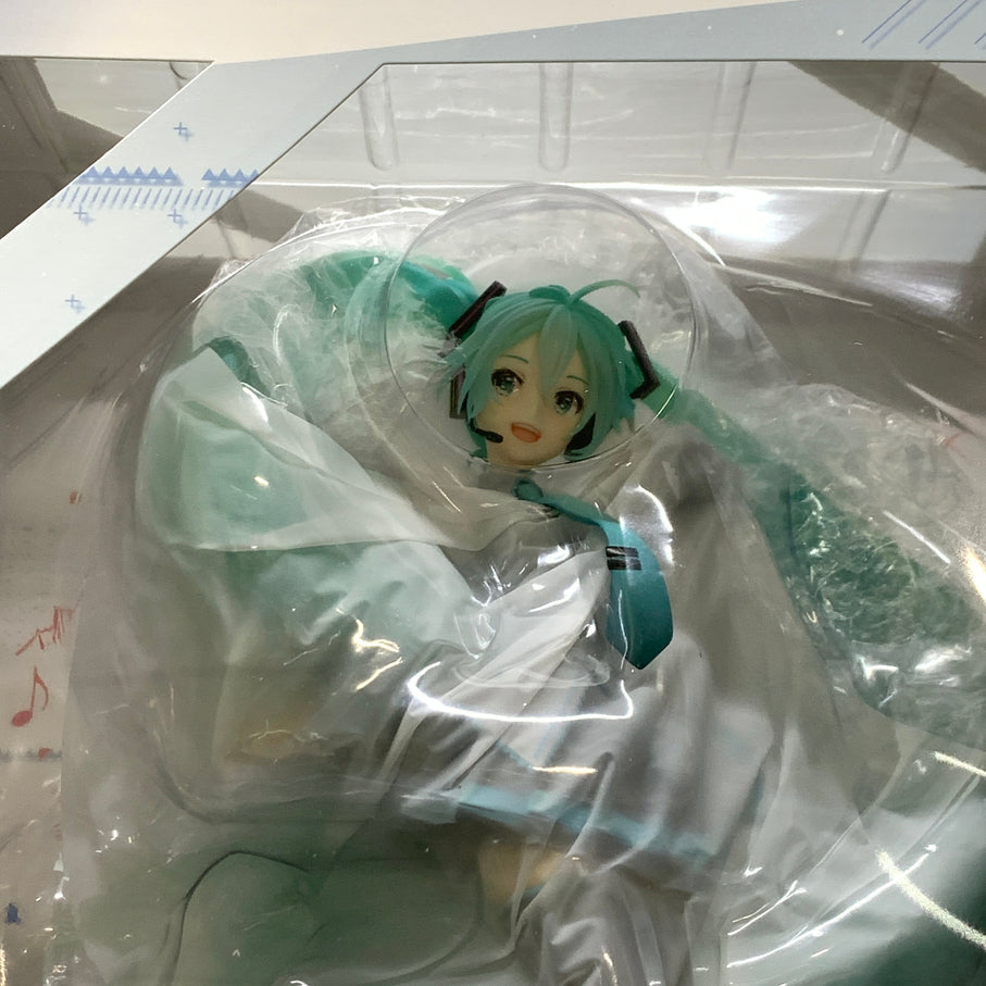 【現状渡し品】 初音ミク・クロニクル 1/7スケールフィギュア F：NEX限定 デザインココ ひのきや 箱あり 053-260828-YT-05-min 万代Net店
