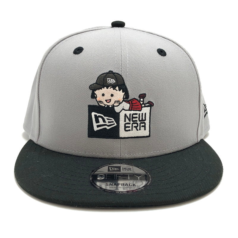 【中古品】【メンズ/レディース】 NEW ERA ニューエラ × ちびまる子ちゃん 9FIFTY キャップ 帽子 185-251128-rs-04-fur サイズ：M/L カラー：グレー/ブラック 万代Net店