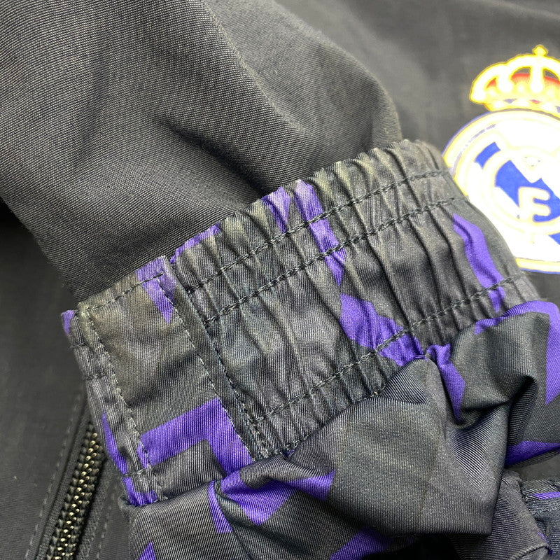 【中古品】【メンズ】 ADIDAS アディダス IQ0549 REAL MADRID ANTHEM JACKET レアル マドリード アンセム ジャケット アウター 148-260716-kh-26-izu サイズ：2XL カラー：ネイビー×マルチ 万代Net店