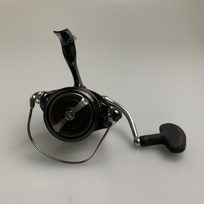 【現状渡し品】 DAIWA ダイワ 24セルテート LT4000-CXH 釣具 スピニングリール 134-260722-AS-2-min 万代Net店