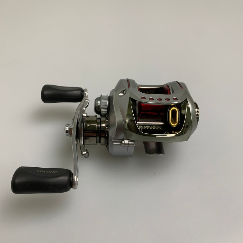 【現状渡し品】 DAIWA ダイワ TDジリオン 100SH 釣具 ベイトリール 134-260722-AS-3-min 万代Net店