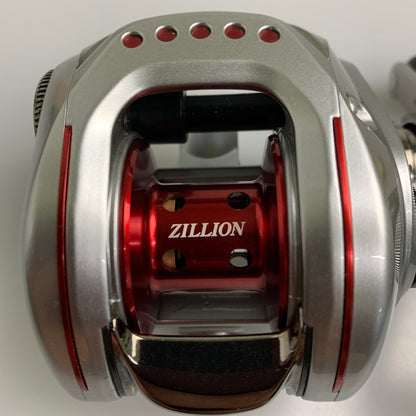 【現状渡し品】 DAIWA ダイワ TDジリオン 100SH 釣具 ベイトリール 134-260722-AS-3-min 万代Net店