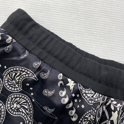 【中古品】【メンズ】 A BATHING APE アベイシングエイプ BAPE BLACK PAISLEY SILK SHORTS ペイズリー シルク ショーツ ショートパンツ ボトムス 153-260901-kh-10-izu サイズ：M カラー：ブラック×ホワイト 万代Net店