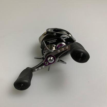 【現状渡し品】 DAIWA ダイワ TDジリオン 7.3リミテッド100L 釣具 ベイトリール 134-260722-AS-4-min 万代Net店