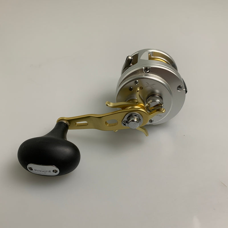 【現状渡し品】 SHIMANO シマノ １３カルカッタ 801F 釣具 ベイトリール 134-260722-AS-5-min 万代Net店