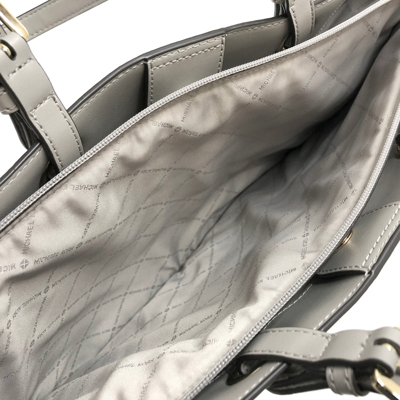 【中古品】【レディース】 MICHAEL KORS マイケルコース JET SET TRAVEL LARGE MULTIFUNCTION COMMUTER TOTE 35S1GTVT7L トートバッグ 鞄 188-261016-rs-05-fur カラー：グレー 万代Net店