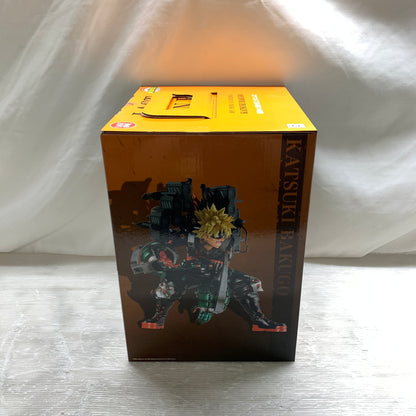 【中古品】 一番くじ 僕のヒーローアカデミア 連なる星霜 ラストワン賞 爆豪勝己 MASTERLISE -ストレイフパンツァー - ラストワンカラーver. フィギュア バンダイ 箱あり 051-260806-YT-08-min 万代Net店