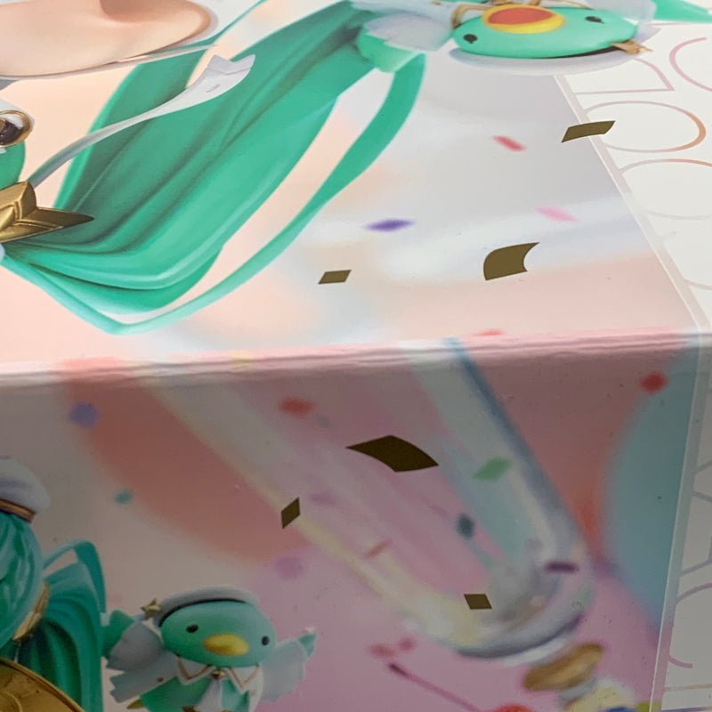 【現状渡し品】 グッドスマイルレーシング 初音ミク GTプロジェクト レーシングミク 2023 15th Anniversary Ver. フィギュア 053-260731-zi-08-min 万代Net店