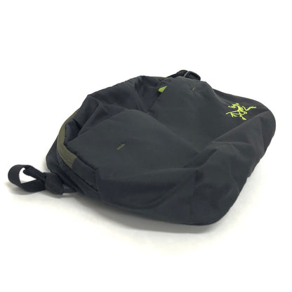 【中古品】【メンズ/レディース】 ARC'TERYX アークテリクス Heliad Crossbody X000010359 クロスボディ ショルダーバッグ 鞄 188-261020-rs-02-fur カラー：ブラック 万代Net店