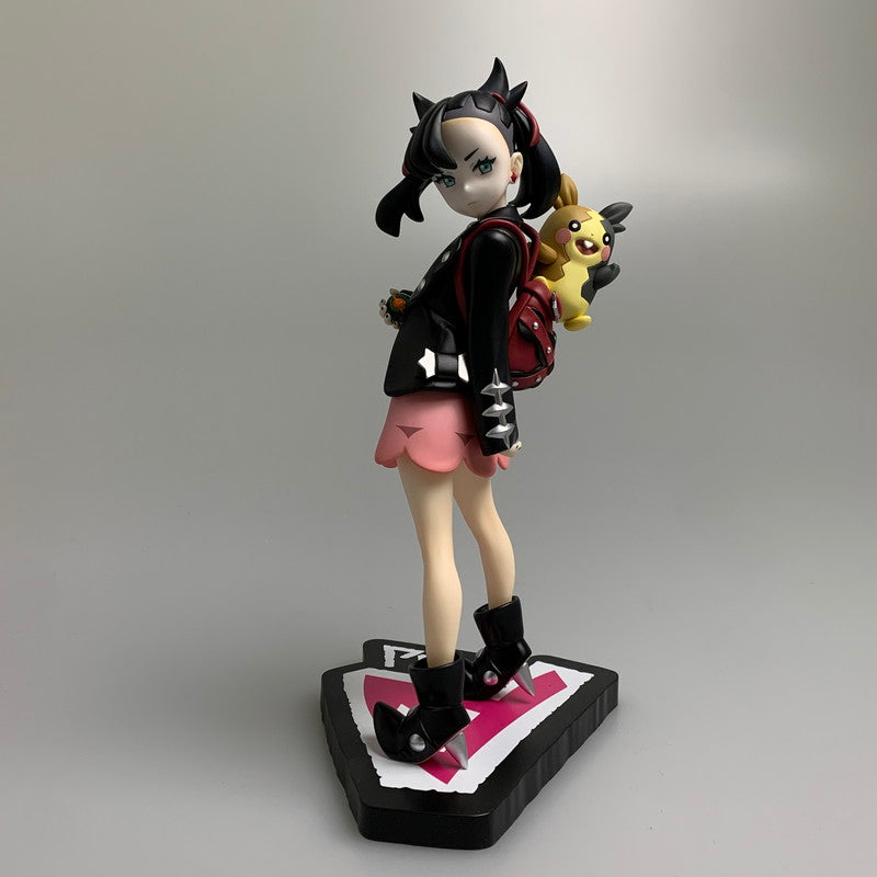 【現状渡し品】 ポケモンセンター オリジナルフィギュア マリィ モルペコ ポケットモンスター ソード シールド ポケモン 039-260805-hu-02-min 万代Net店