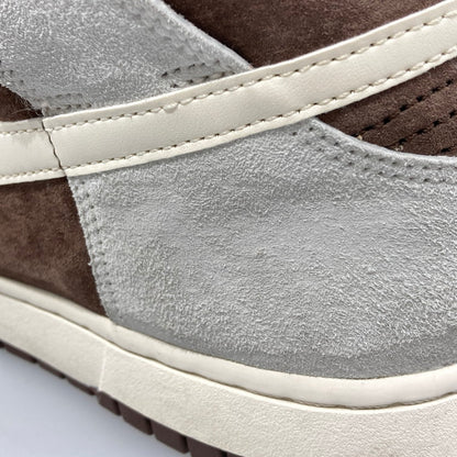 【中古品】【メンズ】 NIKE ナイキ DH5348-100 DUNK HIGH PRM LIGHT CHOCOLATE スニーカー 本体のみ 160-260129-WA-02-iwa サイズ：27.5cm カラー：SAIL/KHAKI/LIGHT CHOCOLATE 万代Net店