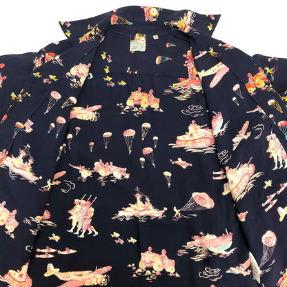【中古品】【メンズ】 SUN SURF サンサーフ TURN INTO THE WAR SS37576 ターン・イントゥ・ザ・ウォー ハワイアンシャツ 半袖 トップス 総柄 東洋エンタープライズ 145-260727-rs-09-fur サイズ：S カラー：ネイビー 万代Net店