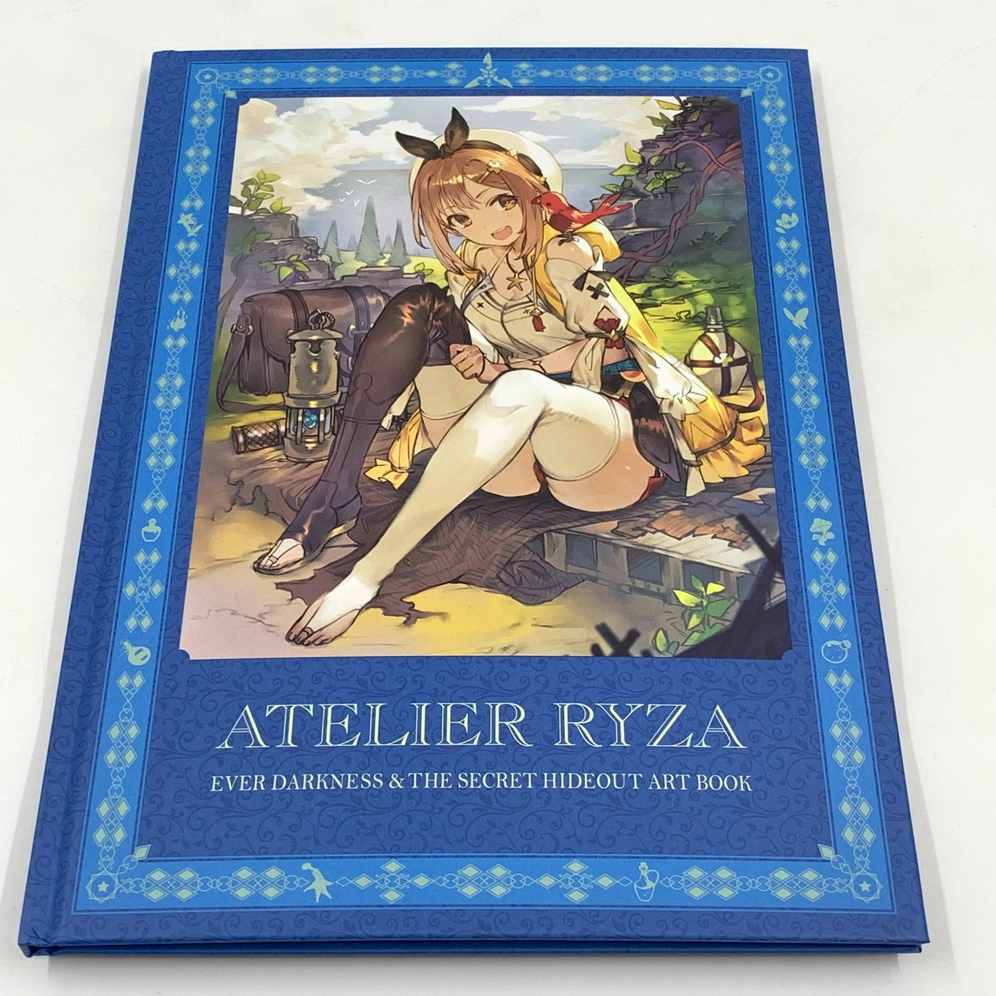 【中古品】 ライザのアトリエ ~常闇の女王と秘密の隠れ家~ プレミアムボックス - PS4 ゲーム 027-250912-ko-02-fur 万代Net店
