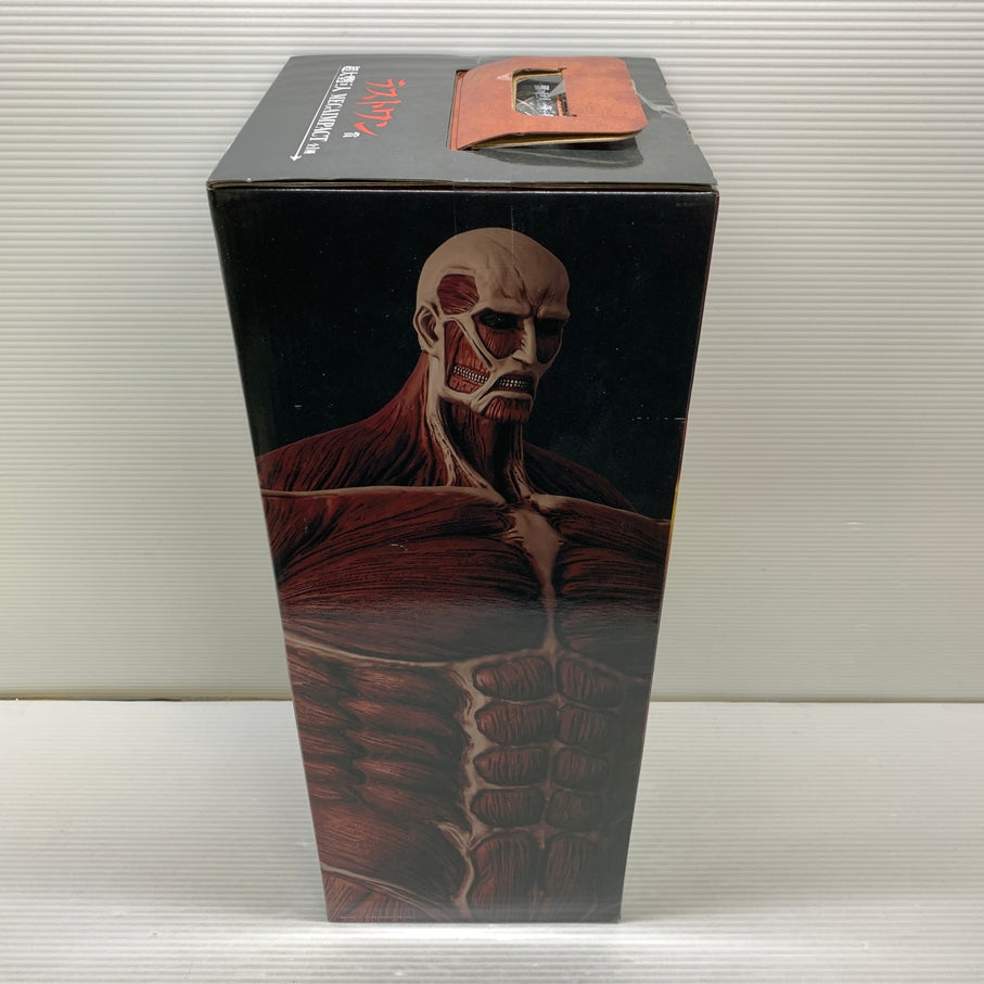 【中古品】 一番くじ 進撃の巨人 ～獣の巨人は俺が仕留める～ ラストワン賞 超大型巨人 MEGAIMPACT フィギュア バンダイ 箱あり 052-260810-YT-07-min 万代Net店