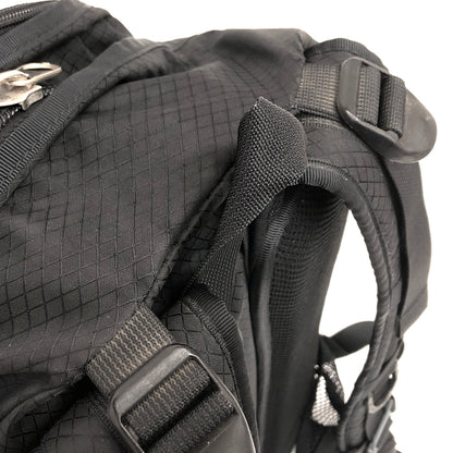 【現状渡し品】【メンズ】 COMPLETE FINESSE コンプリートフィネス 90-00S BACKPACK バックパック リュック 鞄 188-260728-rs-08-fur カラー：ブラック 万代Net店