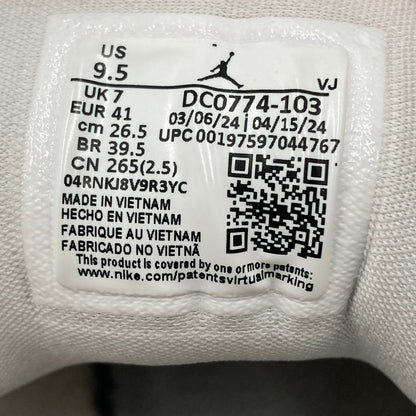 【中古品】【レディース】 NIKE ナイキ 箱無し DC0774-103 WOMEN’S AIR JORDAN １ LOW 靴 スニーカー 160-250616-NS-23-iwa サイズ：26.5cm カラー：ホワイト グレー 万代Net店