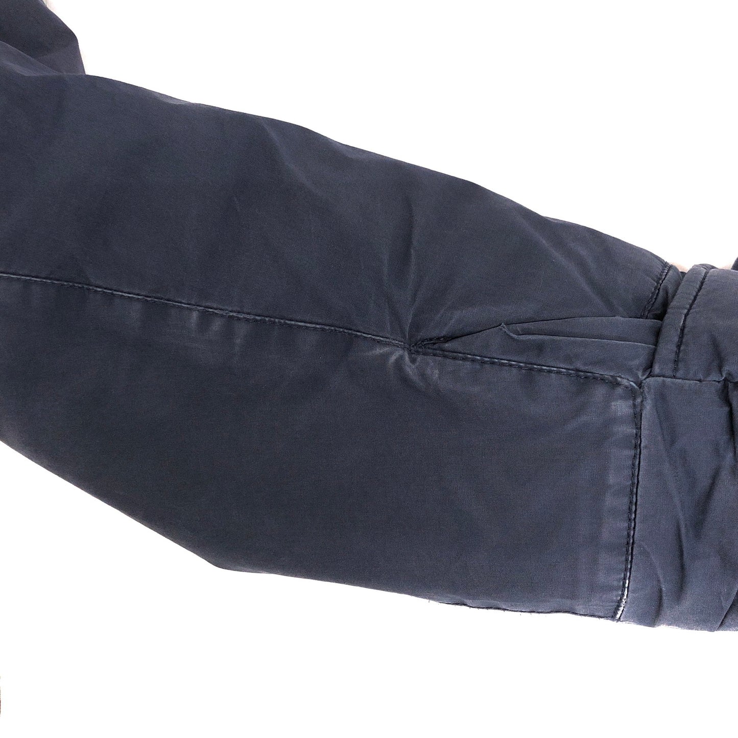 【現状渡し品】【メンズ】 WILDTHINGS ワイルドシングス ダウンジャケット アウトドア 144-251204-yu-04-fur サイズ：L カラー：ネイビー系 万代Net店