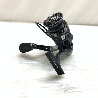 【現状渡し品】 アブガルシア ロキサーニ 2000SH 134-260424-MS-02-min 万代Net店