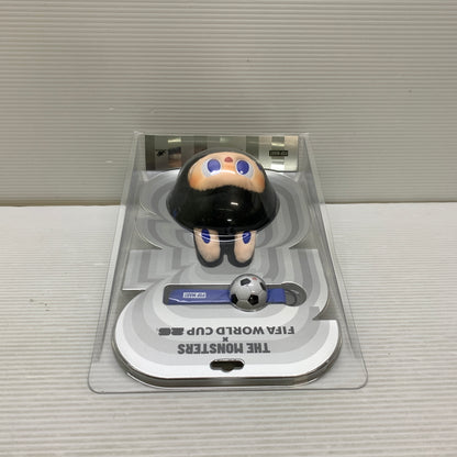 【中古品】 POP MART THE MONSTERS × FIFA ぬいぐるみペンダント ポップマート 039-261016-YT-07-min 万代Net店