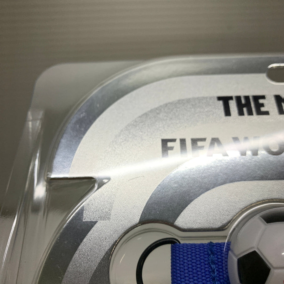 【中古品】 POP MART THE MONSTERS × FIFA ぬいぐるみペンダント ポップマート 039-261016-YT-07-min 万代Net店
