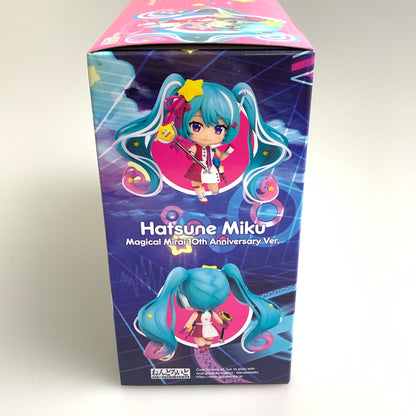 【中古美品】 ねんどろいど キャラクター・ボーカル・シリーズ 01 初音ミク 初音ミク マジカルミライ10th Ver. フィギュア 053-260818-zi-19-min 万代Net店