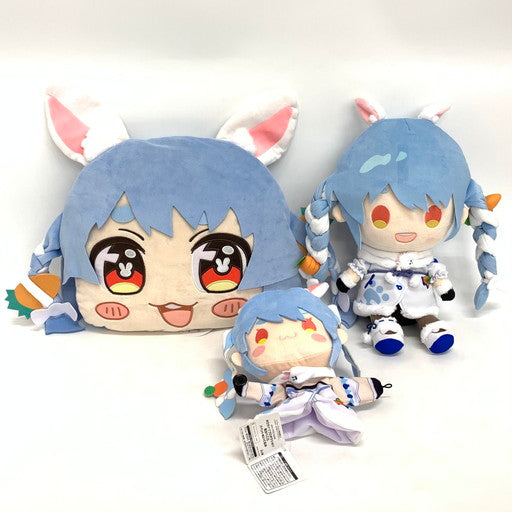 【中古美品】 ホロライブ 兎田ぺこら 4周年記念 ぬいぐるみ クッション パペット ３点セット 054-260313-mo-04-fur 万代Net店