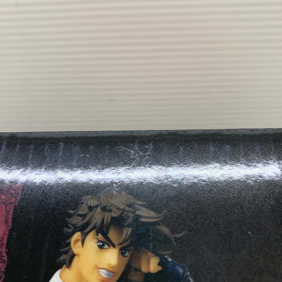 【中古品】 一番くじ ジョジョの奇妙な冒険 -THE★JOJO WORLD- B賞 ジョセフ・ジョースター フィギュア 箱あり バンダイ 051-260817-YT-03-min 万代Net店