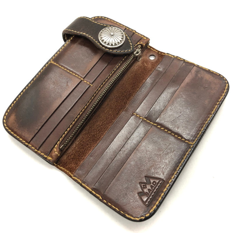 【ジャンク品】【メンズ/レディース】 SAAD サード LEATHER LONG WALLET レザー ロングウォレット コンチョ 長財布 200-250123-rs-04-fur カラー：ダークブラウン系 万代Net店