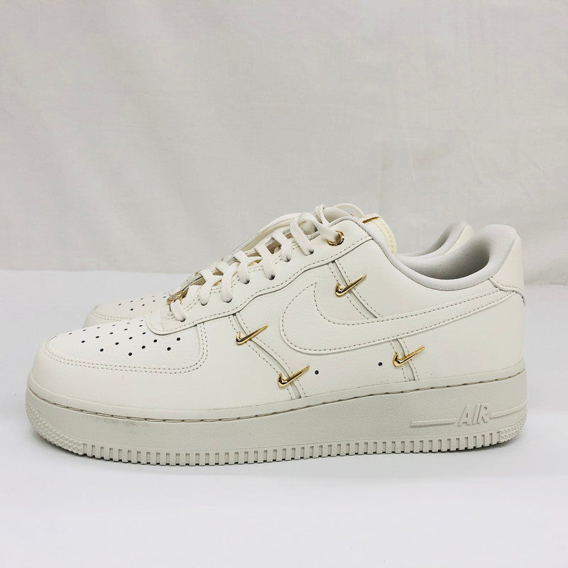 【中古品】【メンズ】 NIKE ナイキ WOMEN’S AIR FORCE １ ’07 LX FV3654-111 ウィメンズ エアフォース1 '07 LX スニーカー シューズ 靴 160-250609-hn-02-fur サイズ：28.0cm US 11 カラー：セイル/メタリックゴールド 万代Net店