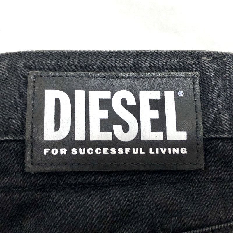 【中古品】【メンズ】 DIESEL ディーゼル D-WILLOH SHORT PANTS ショート デニムパンツ ショーツ ハーフパンツ ボトムス 152-260805-rs-05-fur サイズ：W30 カラー：ブラックデニム 万代Net店