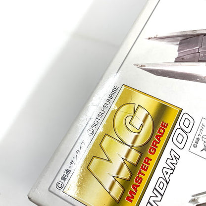 【未使用品】 バンダイ MG 1/100 ガンダムキュリオス[クリアカラー] MG 1/100 ガンダムデュナメス[クリアカラー] ガンダムベース限定品 2体セット 058-260805-ma-03-fur 万代Net店