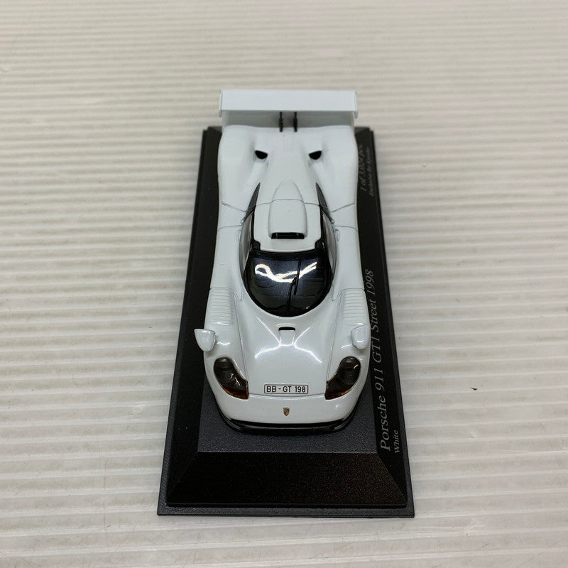 【現状渡し品】 京商 kyosho MINICHAMPS 1/43 ポルシェ 911 GT1 ストリート 1998 ホワイト 433 986803 ミニカー 061-260401-AS-6-min 万代Net店