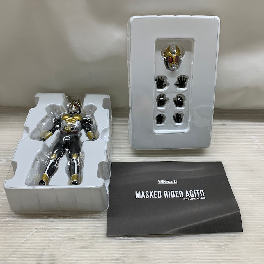 【現状渡し品】 S.H.F 真骨彫製法 仮面ライダーアギト グランドフォーム 042-260630-MS-03-min 万代Net店