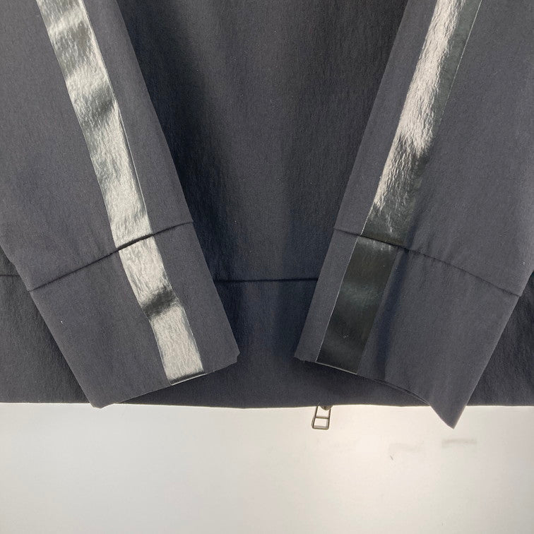 【中古品】【メンズ】 AKM Contemporary SWAROLOGO JERSEY BLOUSON 140-260213-WA-05-iwa サイズ：S カラー：ブラック 万代Net店