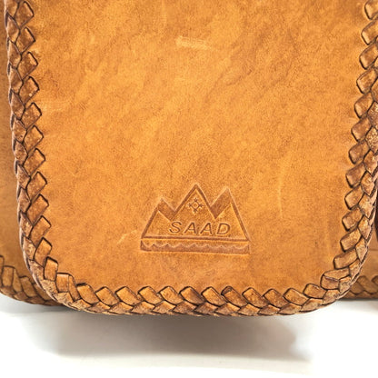 【現状渡し品】【メンズ/レディース】 SAAD サード LEATHER BODY BAG レザー ボディバッグ ウエストバッグ 鞄 188-260521-rs-09-fur カラー：ライトブラウン系 万代Net店