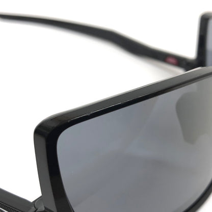 【中古品】【メンズ/レディース】 OAKLEY オークリー SUTRO 9406-0137 スートロ サングラス アイウェア 203-251019-hn-08-fur サイズ：140 カラー：ブラック系 万代Net店