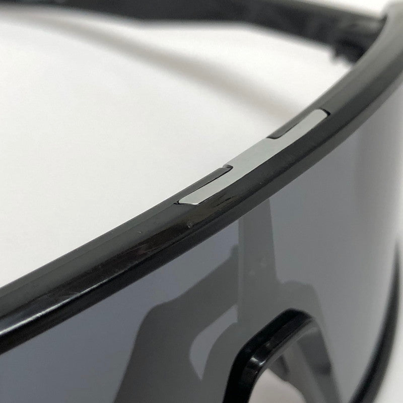 【中古品】【メンズ/レディース】 OAKLEY オークリー SUTRO 9406-0137 スートロ サングラス アイウェア 203-251019-hn-08-fur サイズ：140 カラー：ブラック系 万代Net店