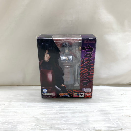 【現状渡し品】 S.H.Figuarts NARUTO ナルト 疾風伝 うちはマダラ フィギュア バンダイ 箱あり 051-261022-YT-05-min 万代Net店