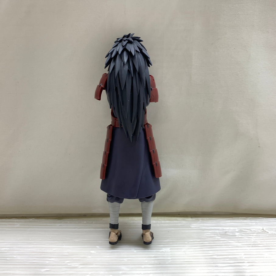 【現状渡し品】 S.H.Figuarts NARUTO ナルト 疾風伝 うちはマダラ フィギュア バンダイ 箱あり 051-261022-YT-05-min 万代Net店