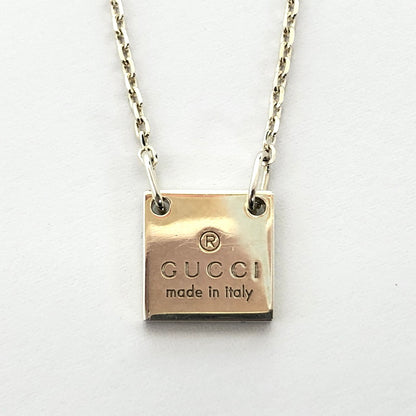 【中古品】【レディース】 GUCCI グッチ Mini Square Plate Necklace ミニスクエア プレート ロゴ ペンダント ネックレス Ag925 シルバー アクセサリー 182-251211-rs-04-fur カラー：シルバー 万代Net店