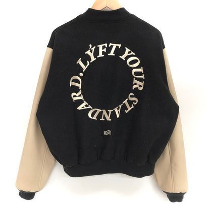 【現状渡し品】【メンズ】 LYFT リフト Message Ring Stadium Jacket M-JK-0497 スタジアムジャケット スタジャン アウター 142-260226-rs-02-fur サイズ：M カラー：ブラック/ベージュ 万代Net店