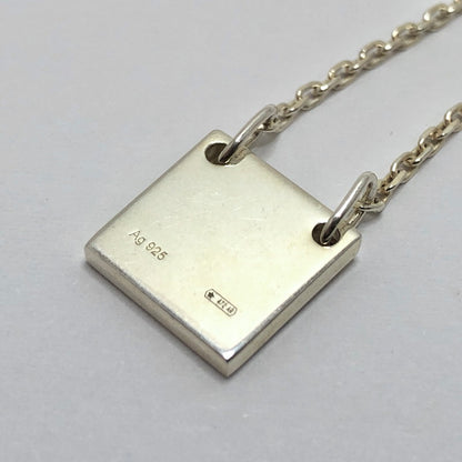 【中古品】【レディース】 GUCCI グッチ Mini Square Plate Necklace ミニスクエア プレート ロゴ ペンダント ネックレス Ag925 シルバー アクセサリー 182-251211-rs-04-fur カラー：シルバー 万代Net店