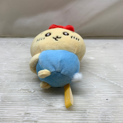 【現状渡し品】 ちいかわ×サンリオキャラクターズ 持ちますマスコット うさぎ・ハローキティ ぬいぐるみ 039-261022-YT-09-min 万代Net店