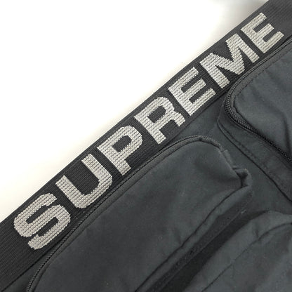 【現状渡し品】【メンズ/レディース】 SUPREME シュプリーム 23SS FIELD MESSENGER BAG ロゴ メッセンジャーバッグ ショルダーバッグ 鞄 149-260810-rs-06-fur カラー：ブラック 万代Net店