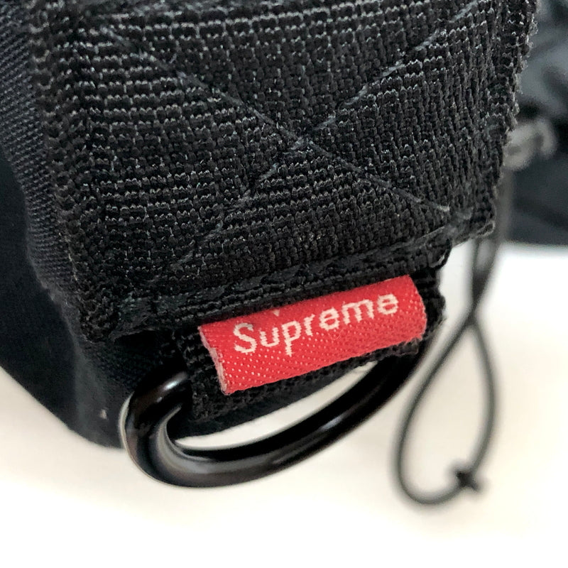 【現状渡し品】【メンズ/レディース】 SUPREME シュプリーム 23SS FIELD MESSENGER BAG ロゴ メッセンジャーバッグ ショルダーバッグ 鞄 149-260810-rs-06-fur カラー：ブラック 万代Net店